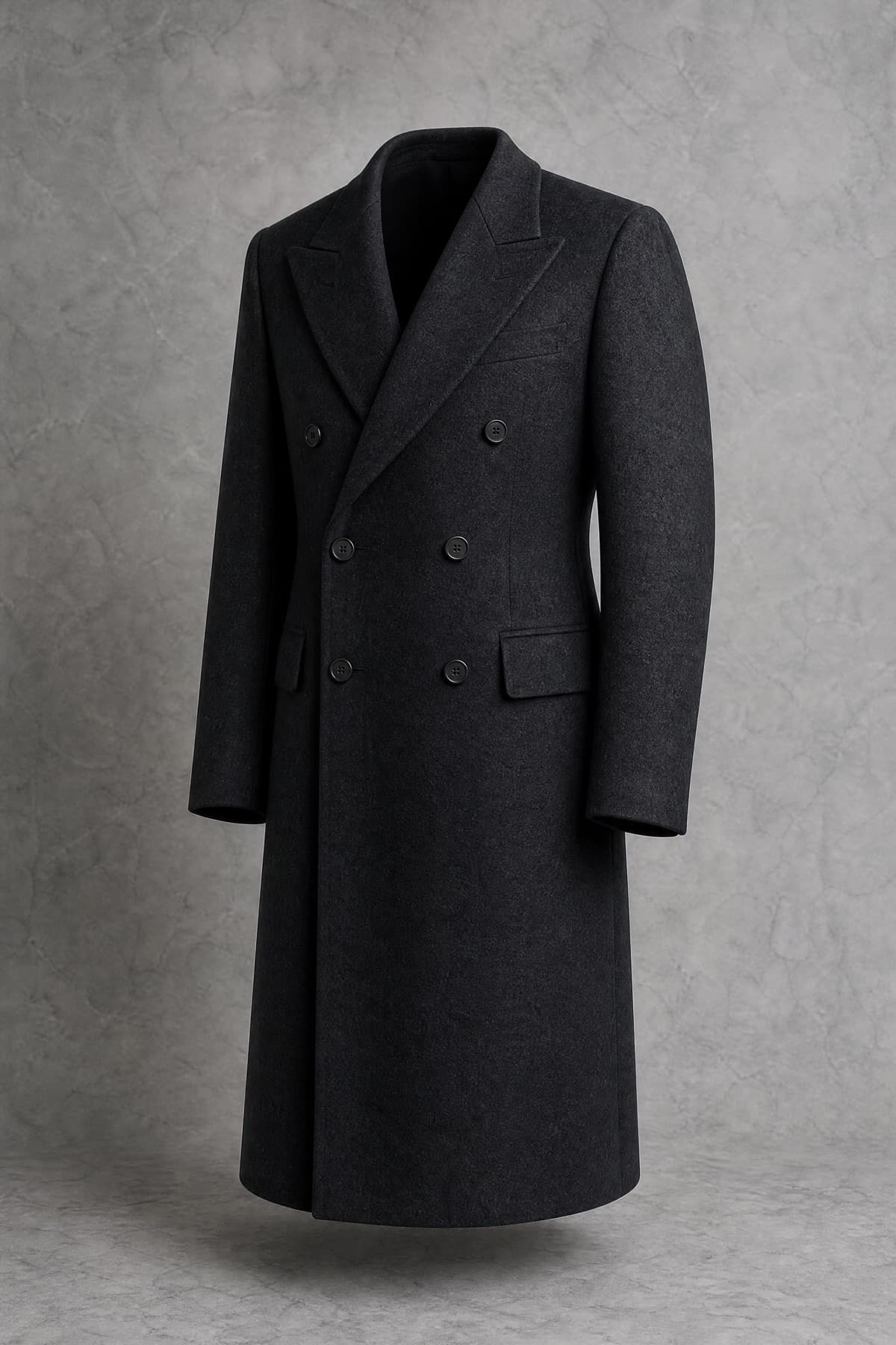 Coat Double Wool, dark charcoal melton, six buttons, wide peak lapels, on an invisible form